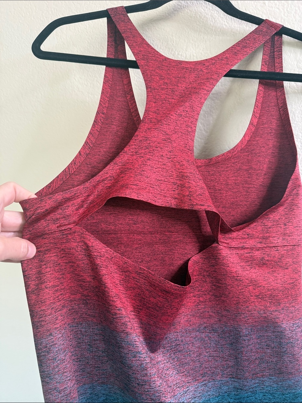Athleta women’s relay bodysuit Sz XL ombré red blue EUC - Picture 4 of 5